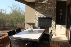 PARK-EXTERIOR-1