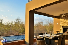 PARK-EXTERIOR-12