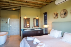 RIVER-ROOMS-14