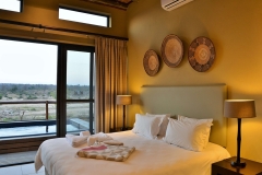 RIVER-ROOMS-2