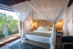 sob1-bed-3