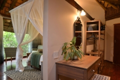 NIBELA-HONEYMOON-2
