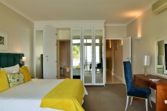 LUXURY-MAIN-BED-ENSUITE